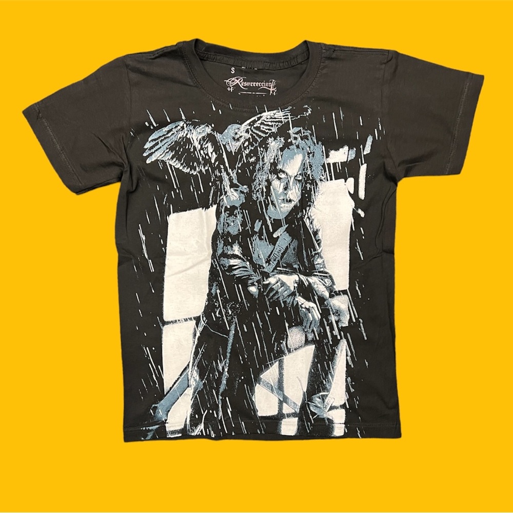 The crow graphic Tshirt !